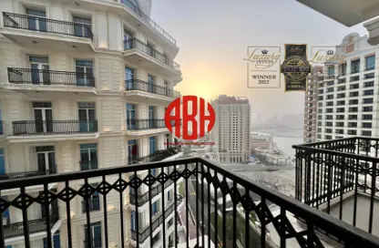 شقة - 2 غرف نوم - 3 حمامات للايجار في حدائق فلورستا - حدائق فلورستا - جزيرة اللؤلؤة - الدوحة