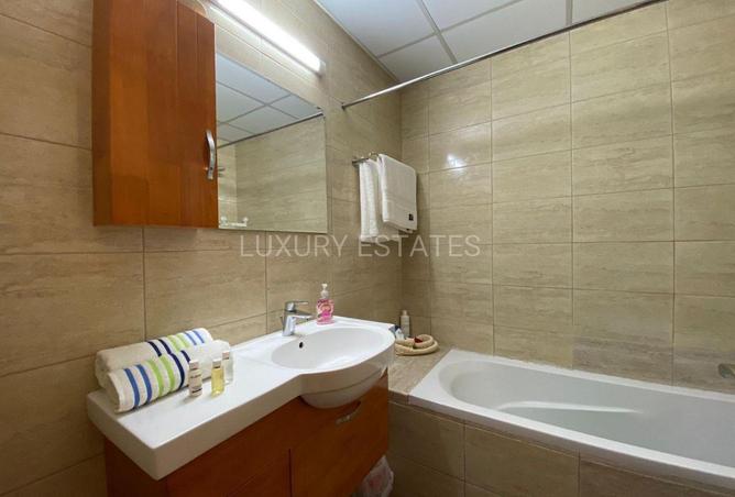 61003027 - Property Image 3