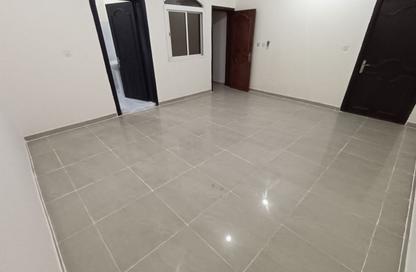 Villa - Studio - 1 Bathroom for rent in Al Nuaija Street - Al Hilal West - Al Hilal - Doha