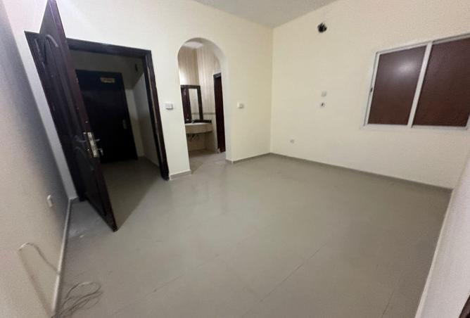 56167814 - Property Main Image