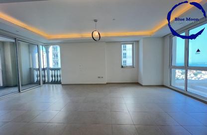 Apartment - 2 Bedrooms - 3 Bathrooms for rent in Viva West - Viva Bahriyah - The Pearl Island - Doha