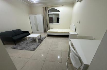 Apartment - Studio - 1 Bathroom for rent in West Bay - West Bay - Doha