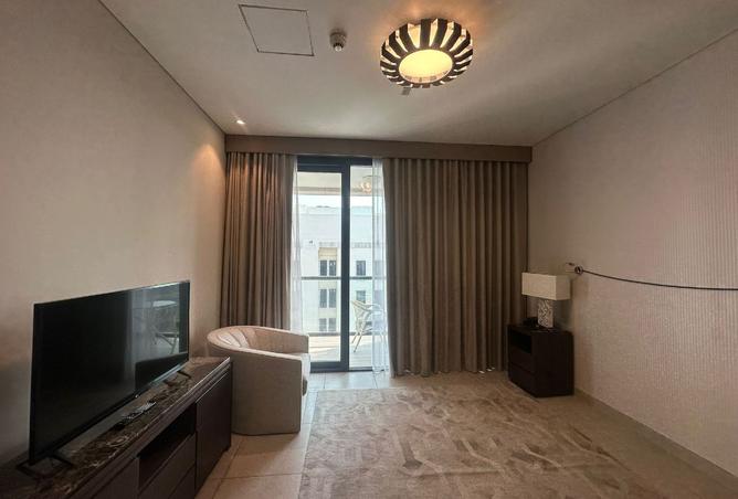 982501 - Property Image 3