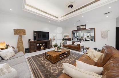 Villa - 5 Bedrooms - 5 Bathrooms for rent in West Bay Lagoon Villas - West Bay Lagoon - West Bay Lagoon - Doha