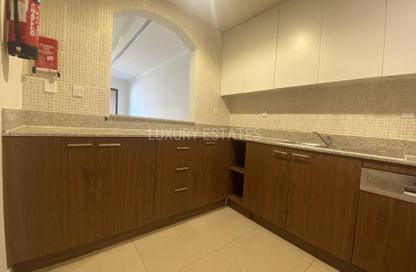 Apartment - 1 Bedroom - 2 Bathrooms for rent in Porto Arabia - The Pearl Island - Doha