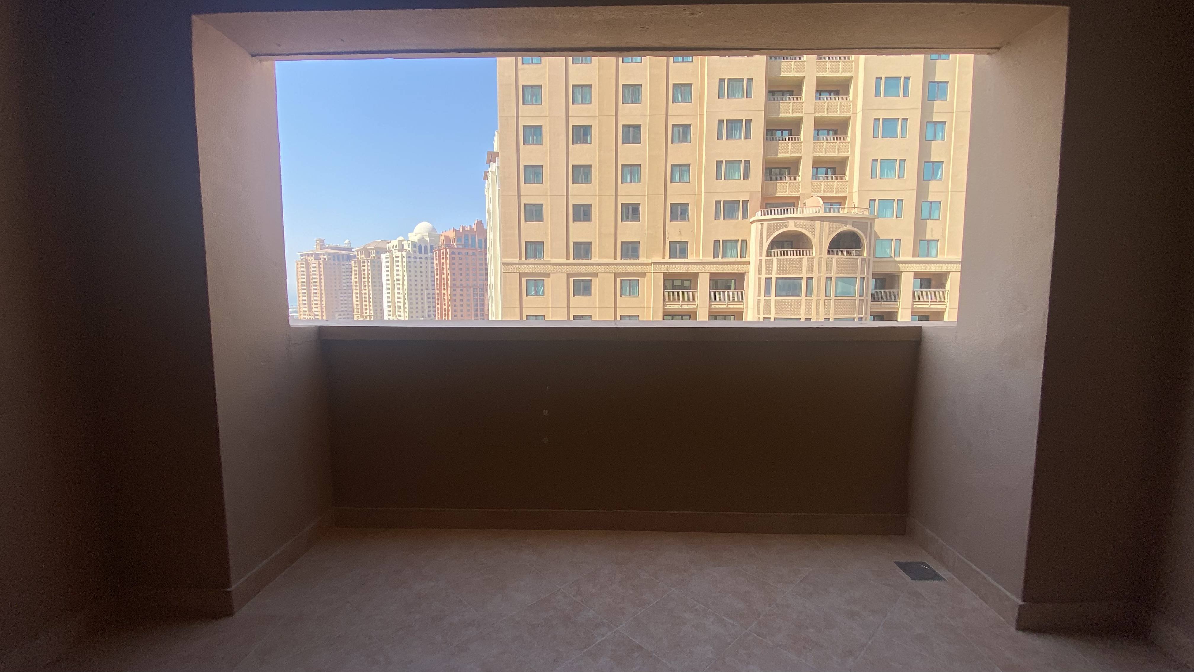 SEMI-FURNISHED 1 + OFFICE | HIGH FLOOR | thumbnail 10