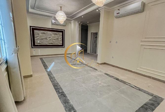 56022829 - Property Image 2