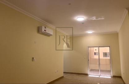 Apartment - 3 Bedrooms - 3 Bathrooms for rent in Al Jazeera Street - Fereej Bin Mahmoud North - Fereej Bin Mahmoud - Doha