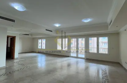 Apartment - 3 Bedrooms - 4 Bathrooms for rent in East Porto Drive - Porto Arabia - The Pearl Island - Doha