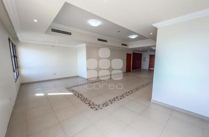 Apartment - Studio - 1 Bathroom for rent in East Porto Drive - Porto Arabia - The Pearl Island - Doha