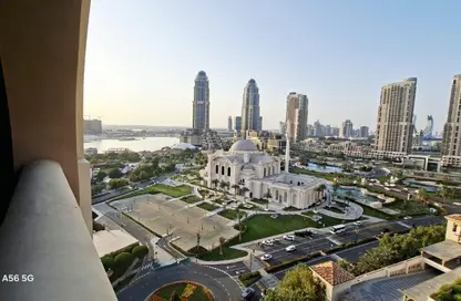 Apartment - 1 Bedroom - 2 Bathrooms for rent in East Porto Drive - Porto Arabia - The Pearl Island - Doha