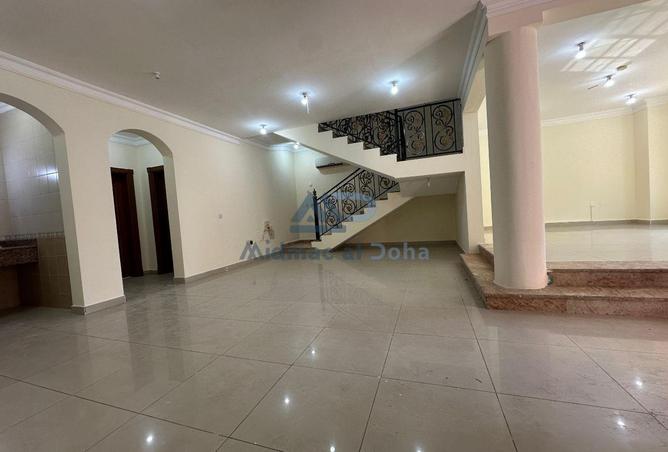 54976235 - Property Image 2
