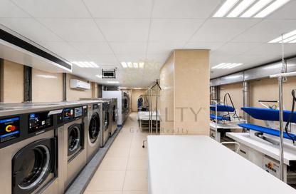 Shop - Studio - 1 for rent in West Bay Tower - West Bay - West Bay - Doha