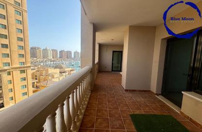 Apartment - 2 Bedrooms - 3 Bathrooms for rent in West Porto Drive - Porto Arabia - The Pearl Island - Doha