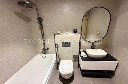 Apartment - 1 Bedroom - 2 Bathrooms for sale in Marina District - Lusail