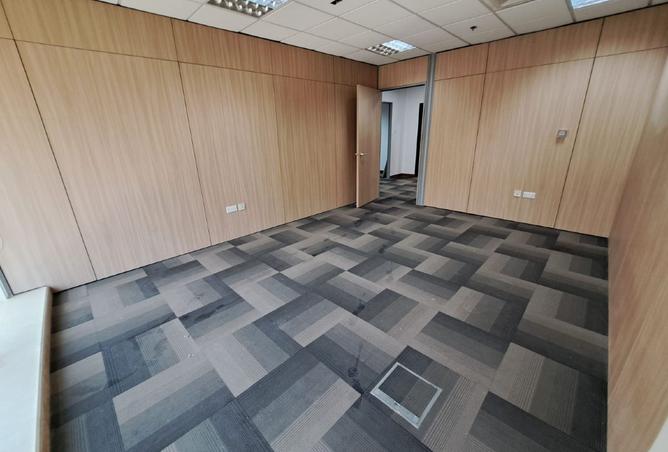 986323 - Property Image 2