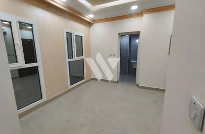 Apartment - 1 - 2 for rent in Umm Ghwailina Comm - Umm Ghuwalina - Umm Ghuwailina - Doha Apartment - 1 - 2 for rent in Umm Ghwailina Comm - Umm Ghuwalina - Umm Ghuwailina - Doha