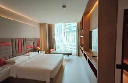 Hotel Apartments - 3 Bedrooms - 4 Bathrooms for rent in West Bay Tower - West Bay - West Bay - Doha