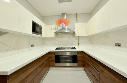 Apartment - 3 Bedrooms - 4 Bathrooms for rent in Marina 9 Residences - Marina District - Lusail