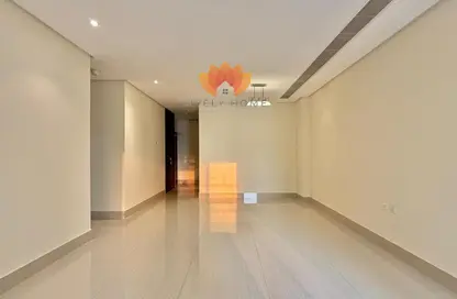 شقة - 2 غرف نوم - 2 حمامات للايجار في برج مارينا 21 - منطقة المارينا - الوسيل