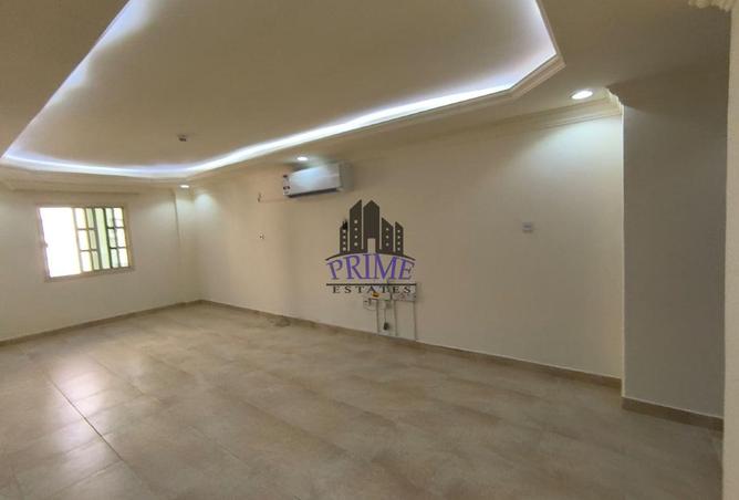 52043653 - Property Image 2