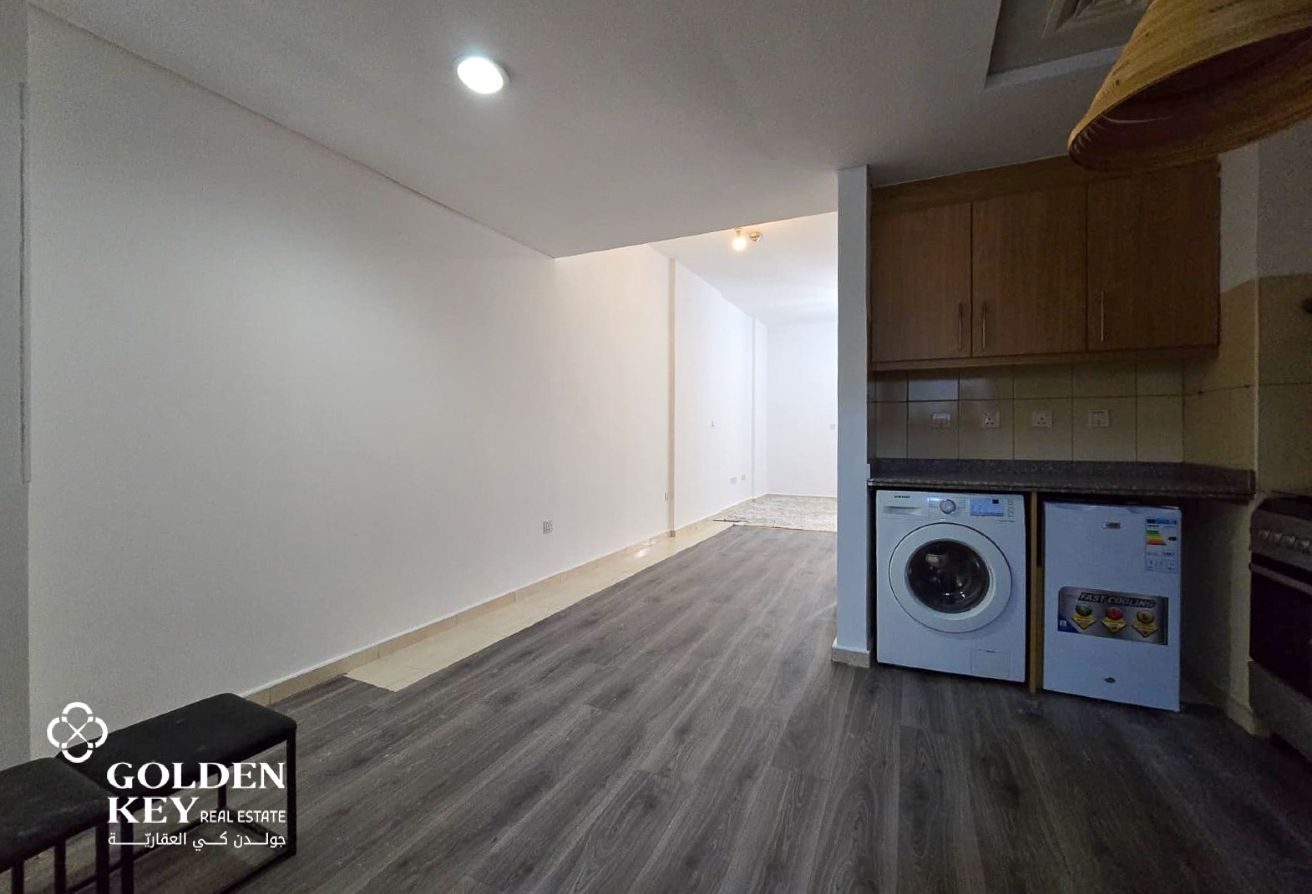 Spacious Layout | Modern SF- Studio | Title Deed