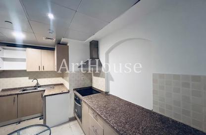 Apartment - 2 Bedrooms - 2 Bathrooms for rent in Porto Arabia - The Pearl Island - Doha