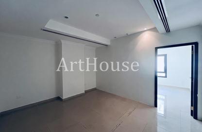 Apartment - 2 Bedrooms - 2 Bathrooms for rent in Porto Arabia - The Pearl Island - Doha Apartment - 2 Bedrooms - 2 Bathrooms for rent in Porto Arabia - The Pearl Island - Doha