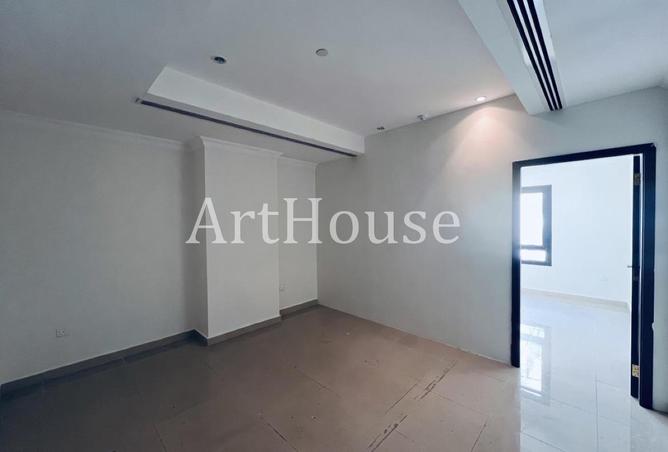 60611333 - Property Main Image