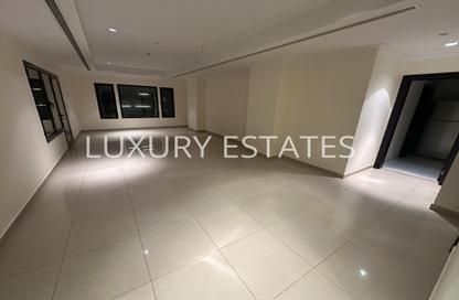 Apartment - 2 Bedrooms - 3 Bathrooms for rent in West Porto Drive - Porto Arabia - The Pearl Island - Doha Apartment - 2 Bedrooms - 3 Bathrooms for rent in West Porto Drive - Porto Arabia - The Pearl Island - Doha