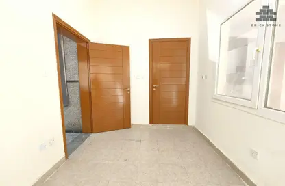 Apartment - Studio - 1 Bathroom for rent in Muntazah 10 - Al Muntazah - Doha