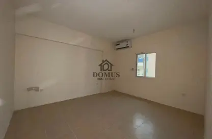 Apartment - 2 Bedrooms - 2 Bathrooms for rent in Thabit Bin Zaid Street - Al Mansoura - Doha