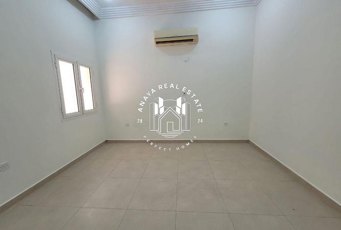 56469952 - Property Image 3