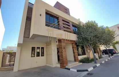 Villa - 4 Bedrooms - 5 Bathrooms for rent in Old Airport Road - Old Airport Road - Doha