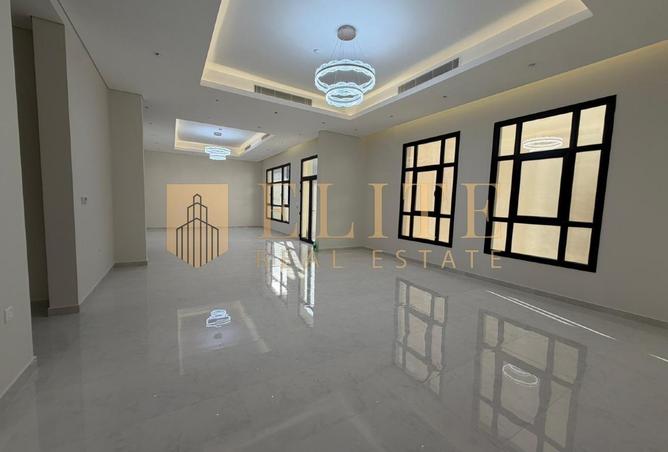 56418588 - صورة العقار 2
