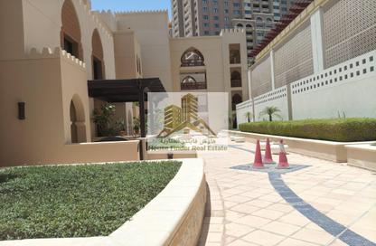 Townhouse - 4 Bedrooms - 4 Bathrooms for rent in The Pearl Island - Doha