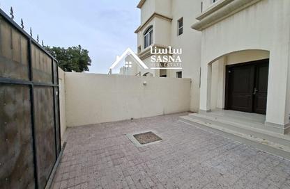 Apartment - 2 Bedrooms - 2 Bathrooms for rent in Fereej Bin Omran - Doha