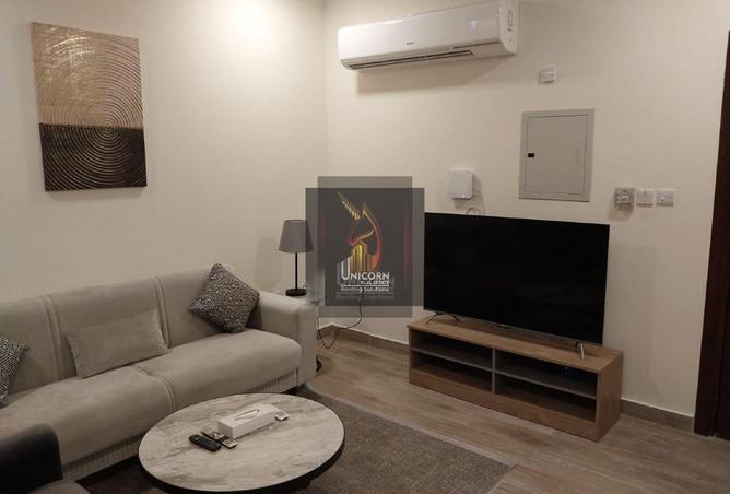 990384 - Property Image 2