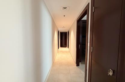 Apartment - 2 Bedrooms - 2 Bathrooms for rent in East Porto Drive - Porto Arabia - The Pearl Island - Doha