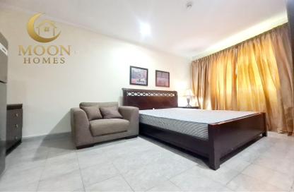 Apartment - Studio - 1 Bathroom for rent in Umm Ghwailina Comm - Umm Ghuwalina - Umm Ghuwailina - Doha Apartment - Studio - 1 Bathroom for rent in Umm Ghwailina Comm - Umm Ghuwalina - Umm Ghuwailina - Doha