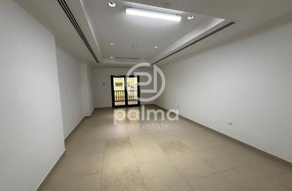 Apartment - Studio - 1 Bathroom for rent in Porto Arabia - The Pearl Island - Doha