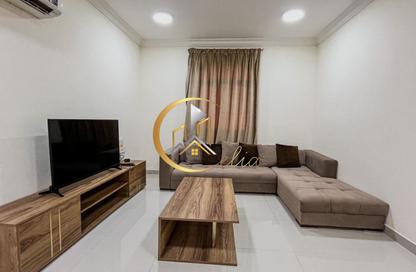 Apartment - 2 - 2 for rent in Tariq Street - Fereej Bin Omran - Doha