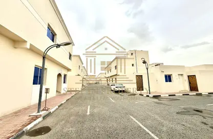 Compound - 6 Bedrooms - 4 Bathrooms for rent in Ain Khaled Villas - Ain Khaled - Doha