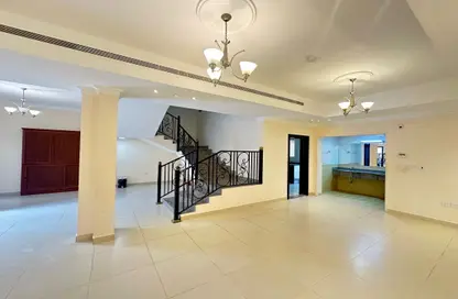 Villa - 3 Bedrooms - 3 Bathrooms for rent in Souk Al gharaffa - Al Gharrafa - Doha