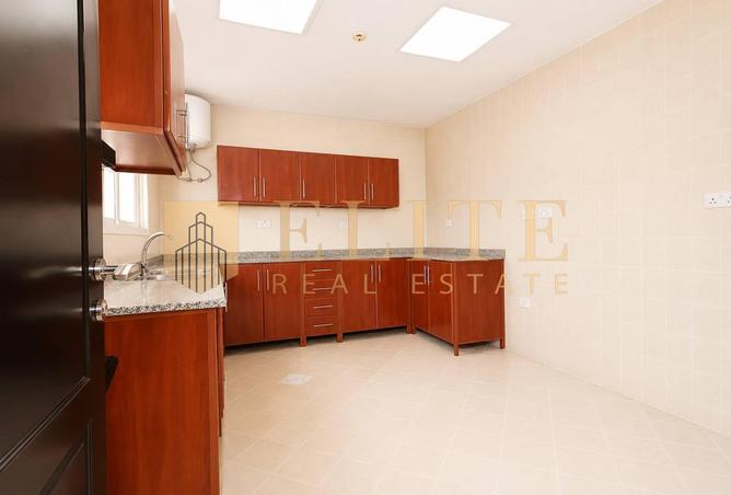 57301982 - Property Image 3