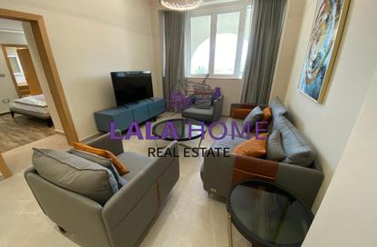 Apartment - 2 Bedrooms - 3 Bathrooms for rent in Viva West - Viva Bahriyah - The Pearl Island - Doha
