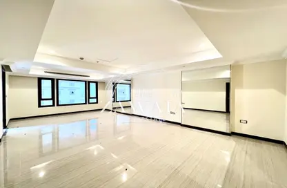 شقة - غرفة نوم - 2 حمامات للايجار في طريق بورتو الشرقي - بورتو أرابيا - جزيرة اللؤلؤة - الدوحة