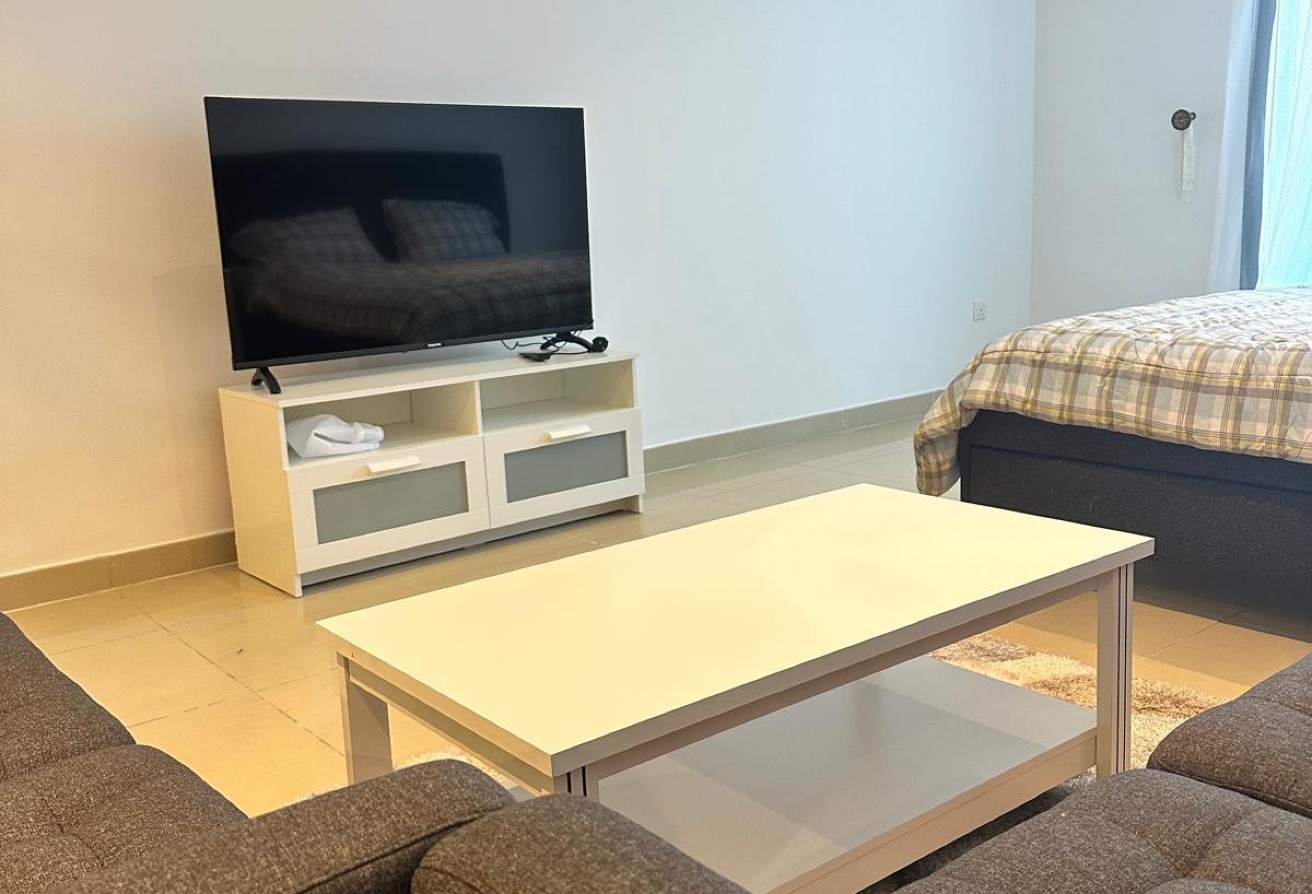 ELEGANT STUDIO FULLY FURNISHED APARTMENT FOR SALE thumbnail 6