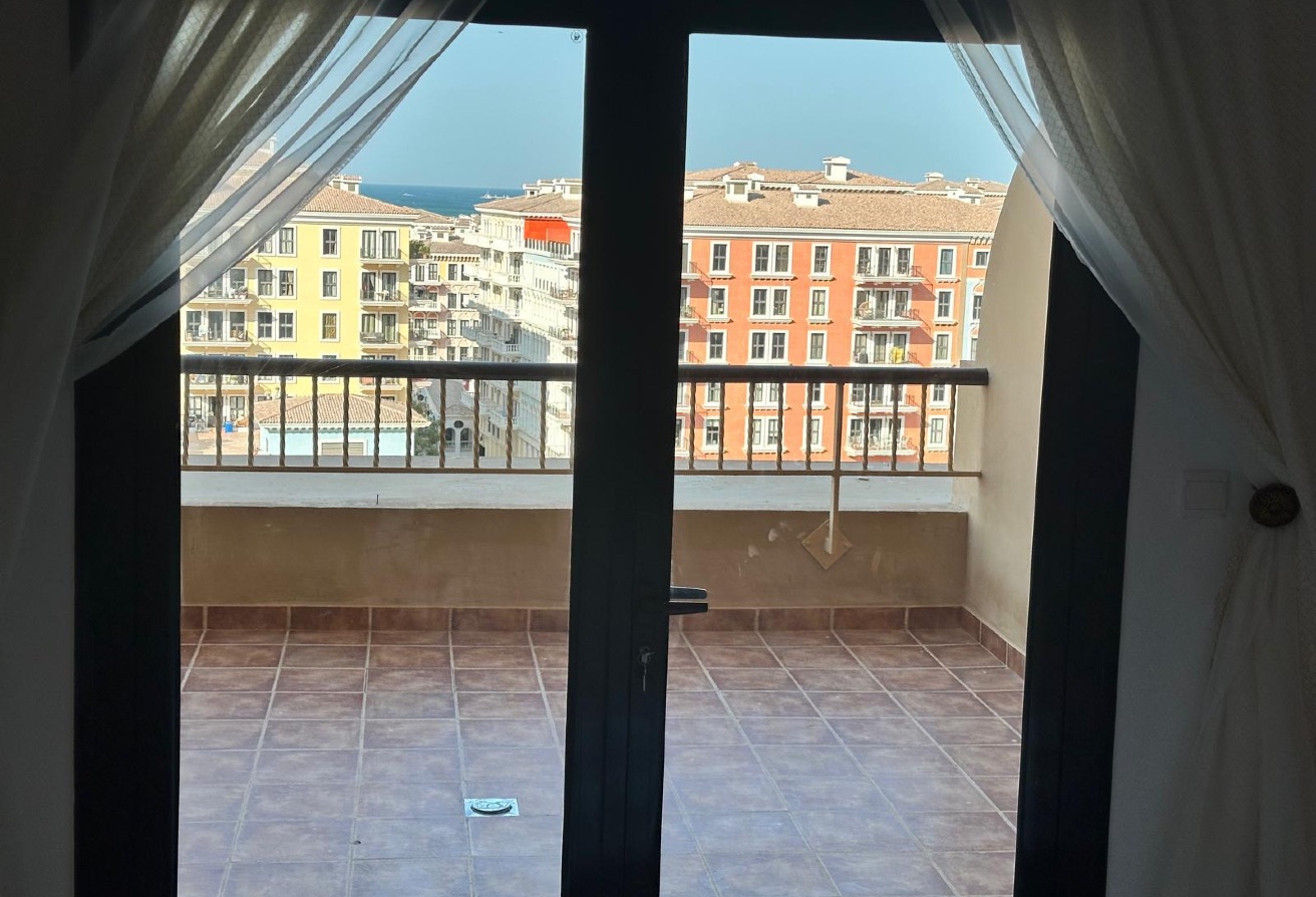 ELEGANT STUDIO FULLY FURNISHED APARTMENT FOR SALE thumbnail 17