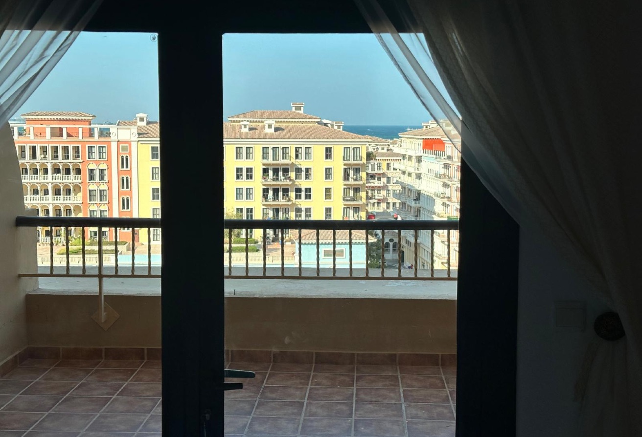 ELEGANT STUDIO FULLY FURNISHED APARTMENT FOR SALE thumbnail 18